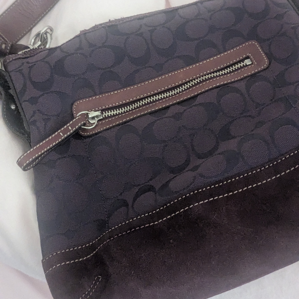 Coach Purple Signature Jacquard Crossbody Hobo Bag Suede Trim Front Zip Pocket - Picture 9 of 11